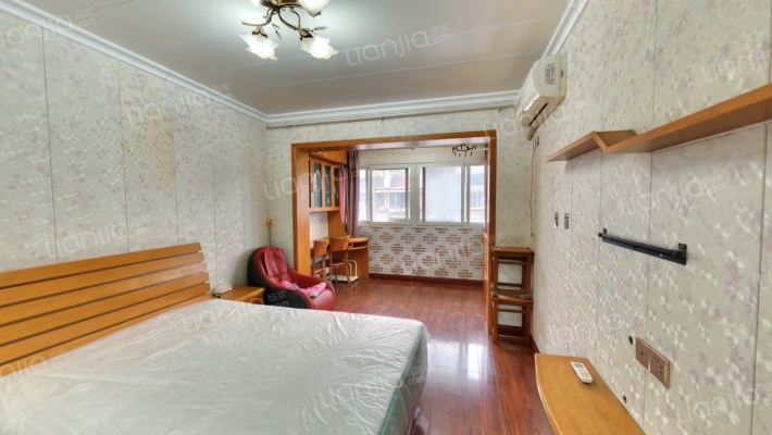 港宁园二手房实景图