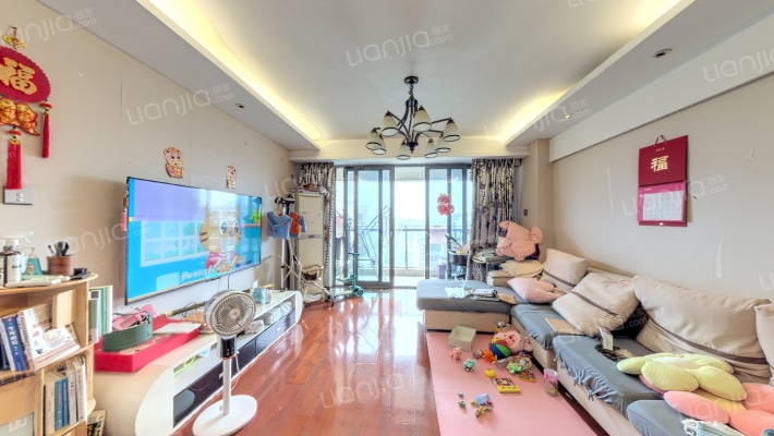 百仕达乐湖二手房实景图