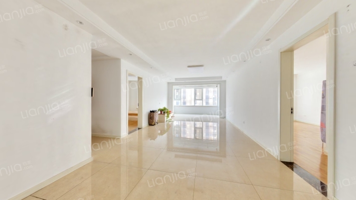 空港澜庭A区二手房实景图