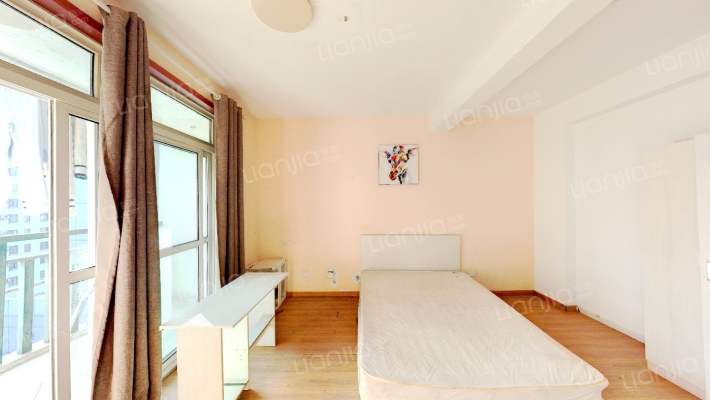 通和易居教师楼二手房实景图