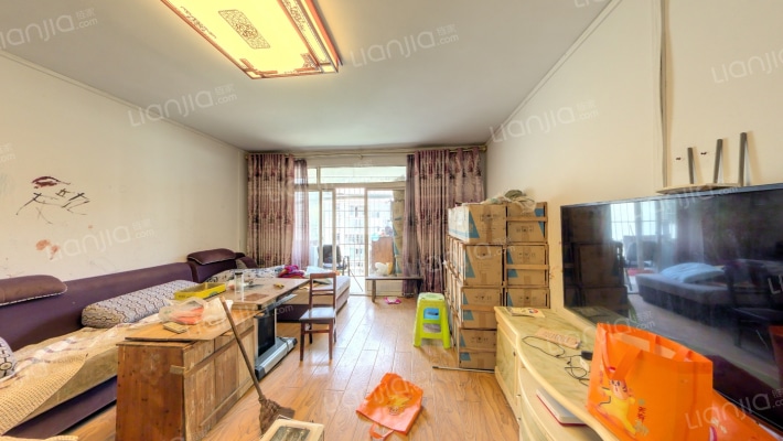 水晶苑二手房实景图