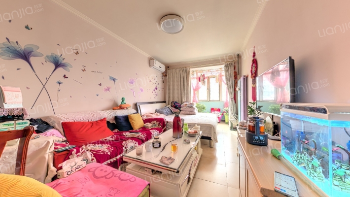 体育场路26号院二手房实景图