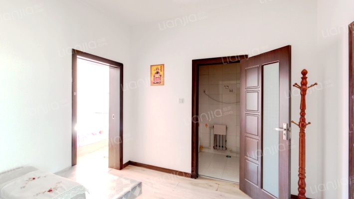 志华商城二手房实景图