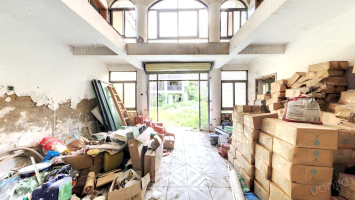 福海湖中湖花园二手房实景图