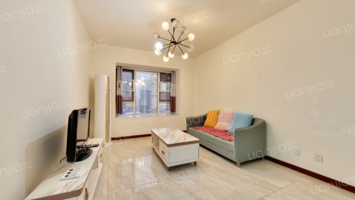 东景家园二手房实景图