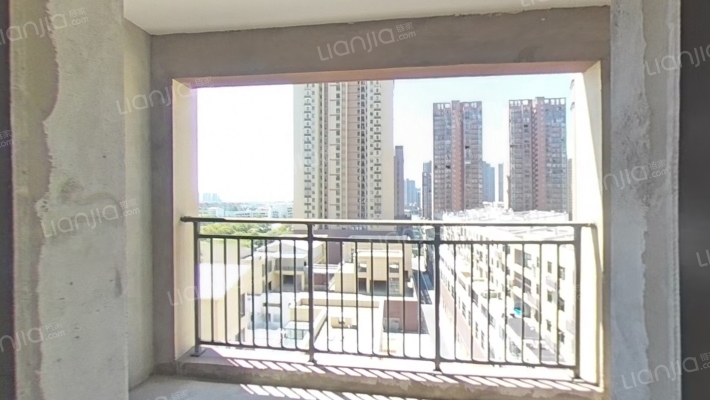 金泰国际二手房实景图