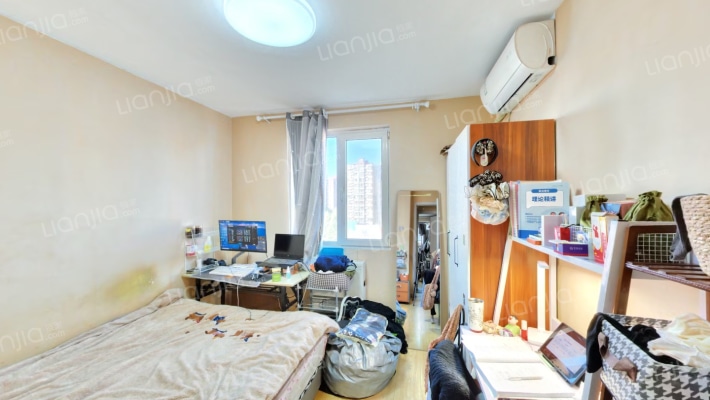 南庭新苑南区二手房实景图