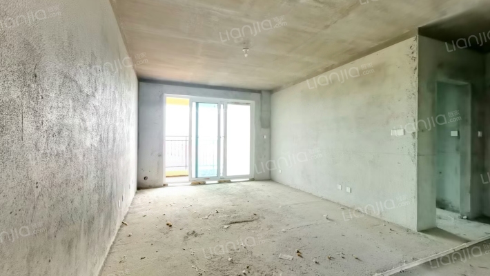 馨悦家园西区二手房实景图