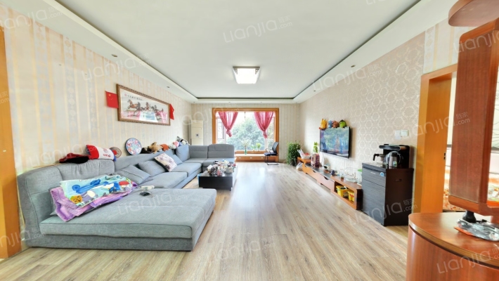 龙顺苑二手房实景图