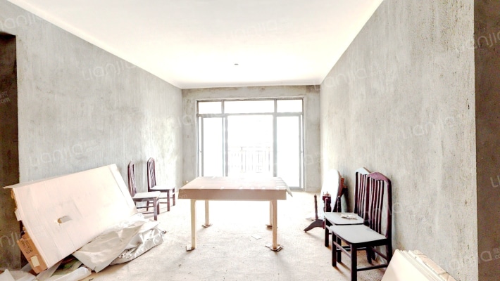 金麒麟世家半山半城二手房实景图