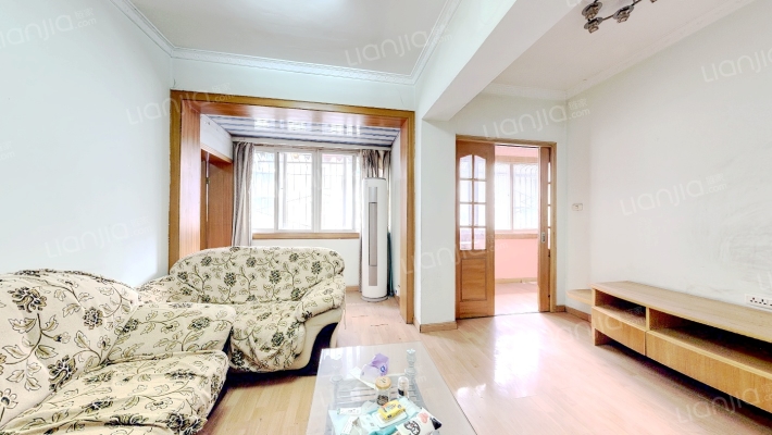 营房南村二手房实景图