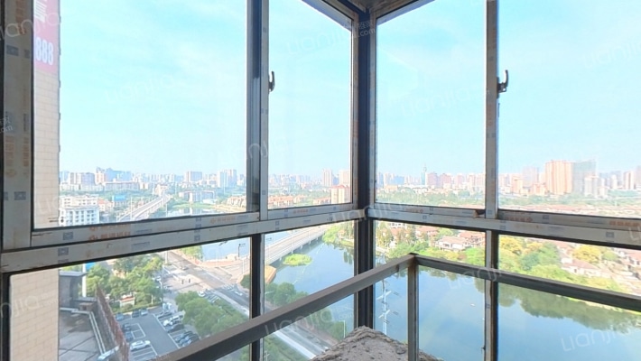 凯旋湖景水岸二手房实景图