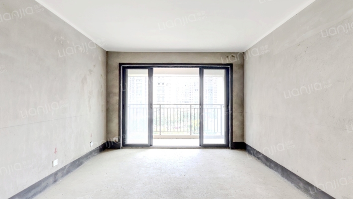 彰泰公园1号二手房实景图