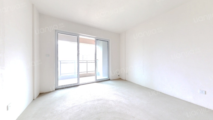 鹭湖宫13区B组团二手房实景图