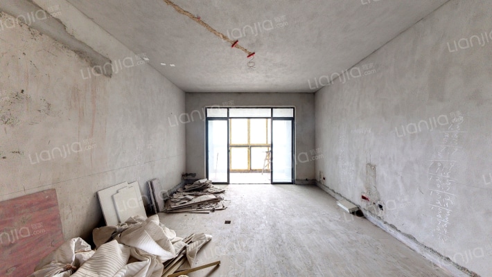 滨江8号公馆二手房实景图