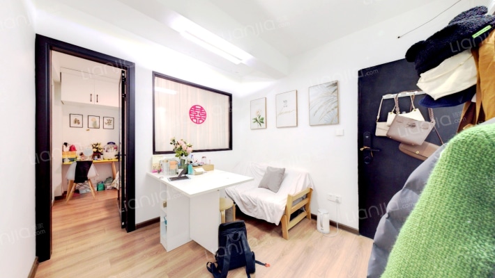 景明佳园拾景苑二手房实景图