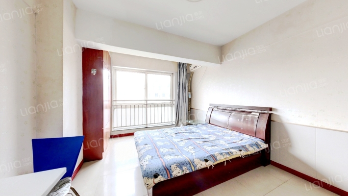 泰山名座二手房实景图