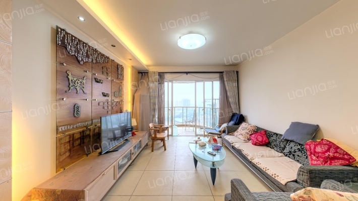 万昌南湖景园二手房实景图