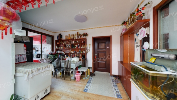 新胜园小区二手房实景图