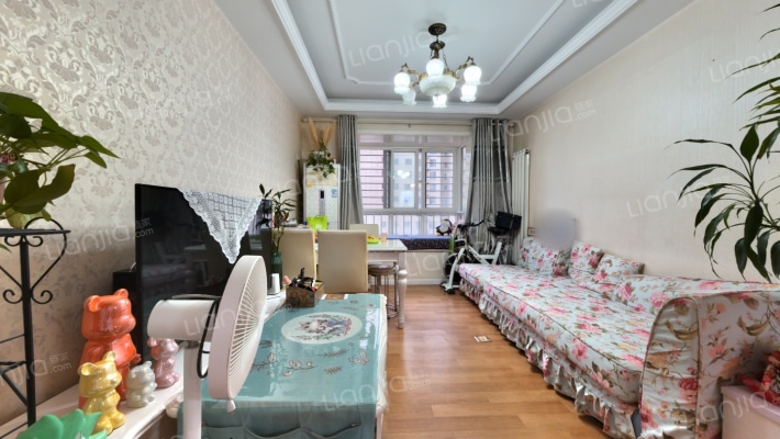 鸿基新城沁园二手房实景图