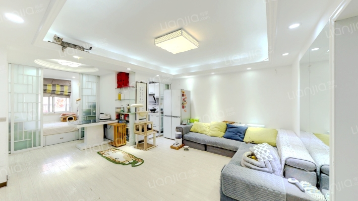 吕浦花苑二手房实景图