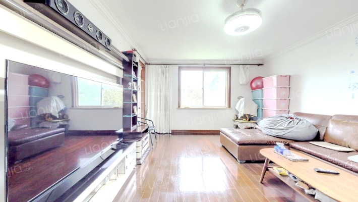 彩虹园二手房实景图