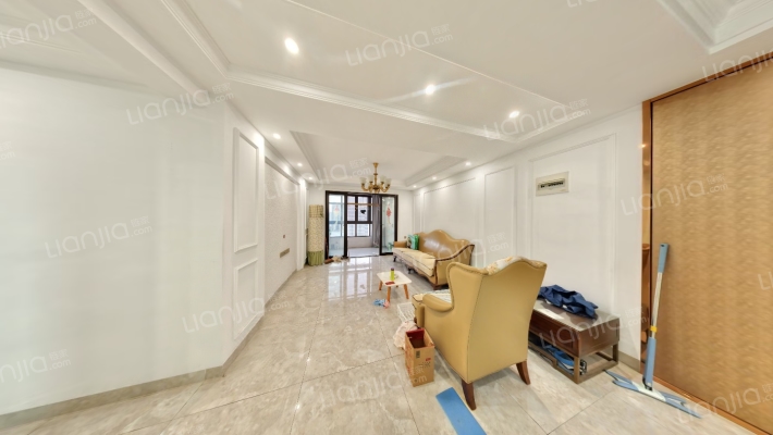 国贸春天二手房实景图