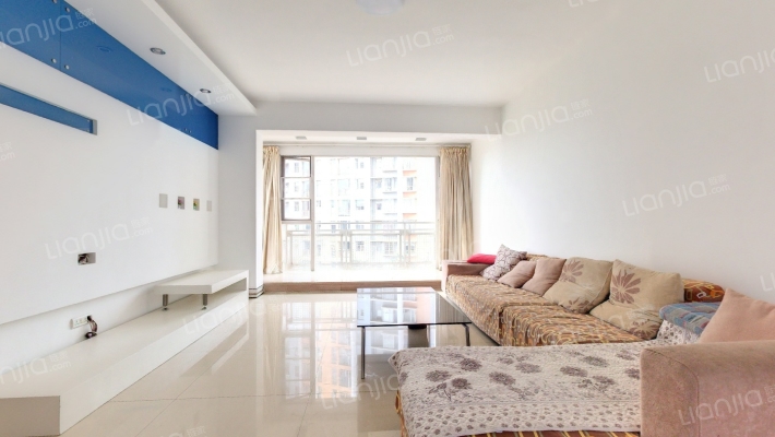 怡泰A区二手房实景图