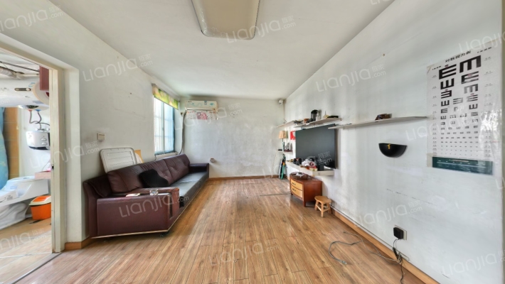 新升新苑二手房实景图