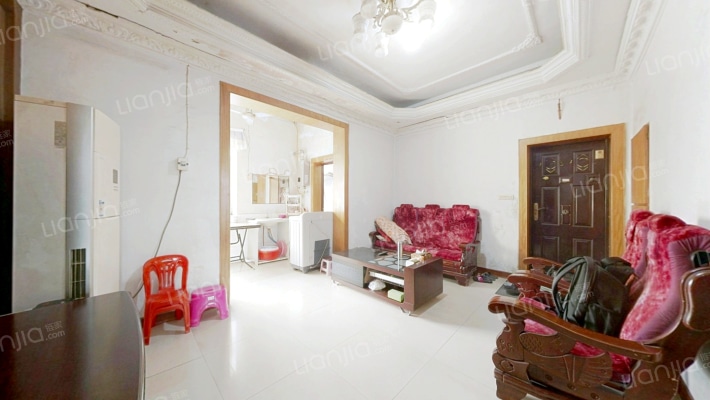 粮贸小区二手房实景图