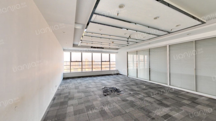 晶石国际中心二手房实景图