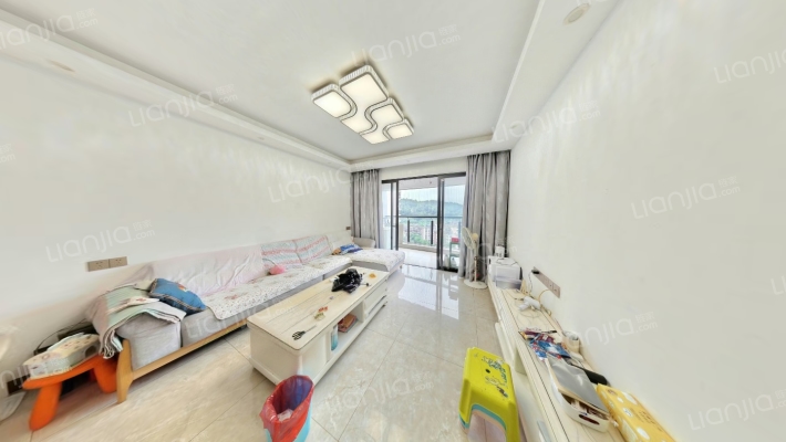 星河山海湾二手房实景图
