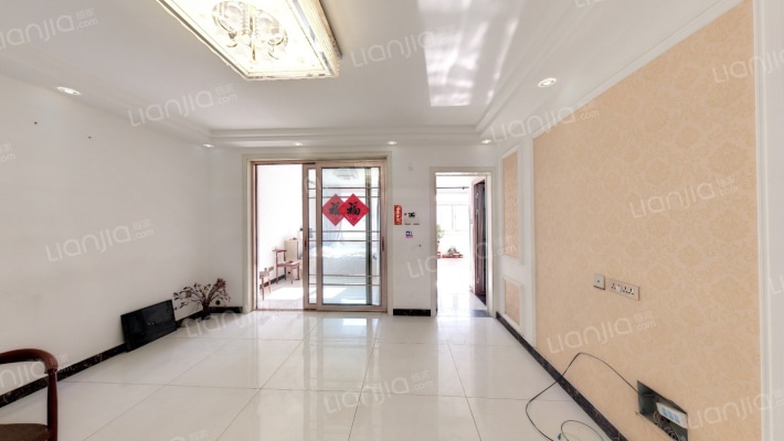 党校宿舍二手房实景图