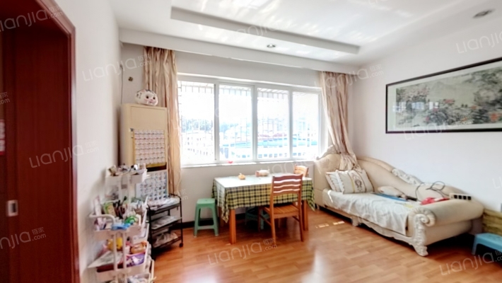 龙隐园一区二手房实景图