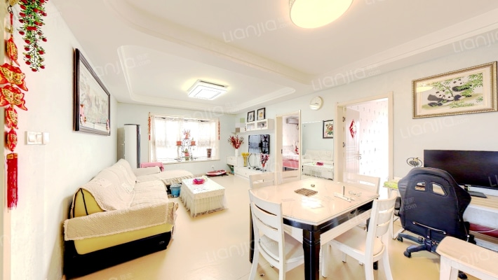 港龙华侨城二手房实景图