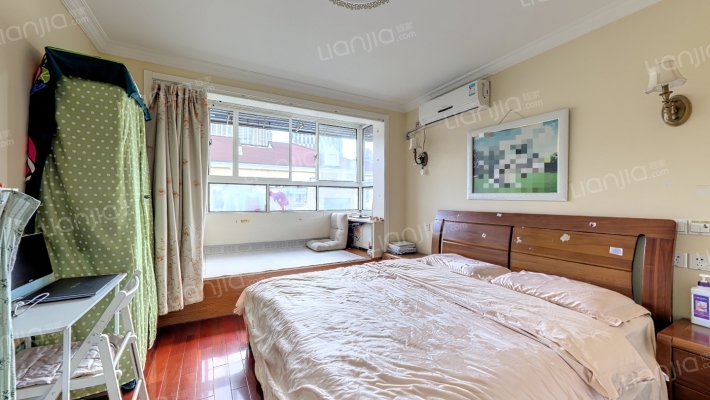 梅岭园二手房实景图