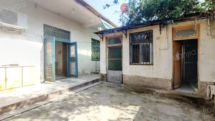 王梁庄新村小区二手房实景图