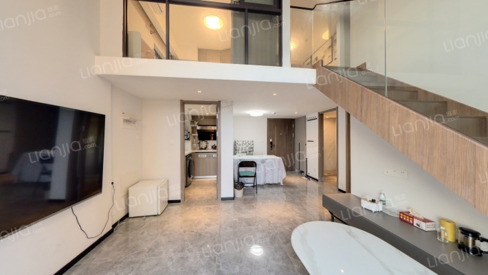 保利松湖和府二手房实景图