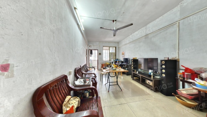 莲花路二手房实景图