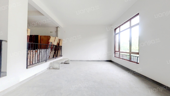 碧园二手房实景图