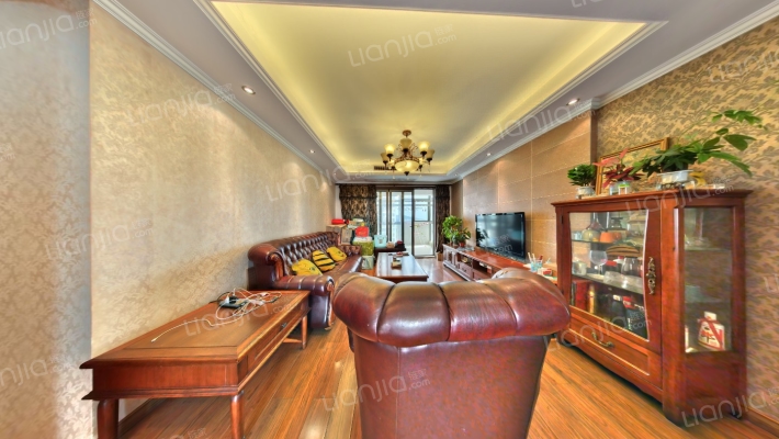 天都花园二手房实景图