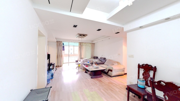 天然居二手房实景图