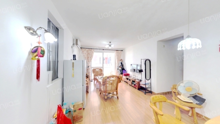 华年邨小区二手房实景图