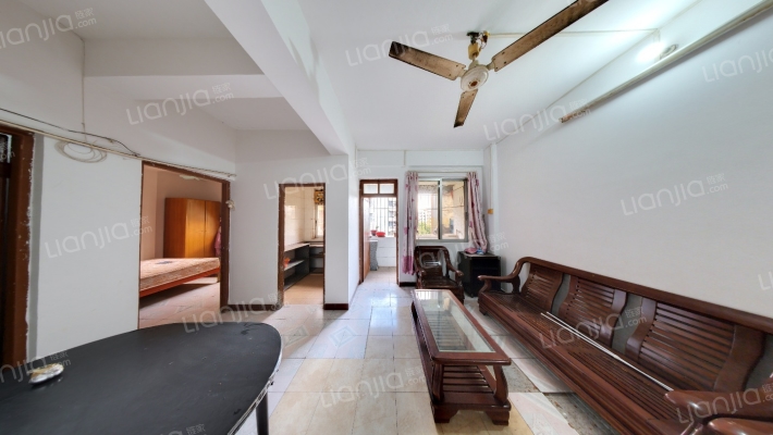 至华苑二手房实景图