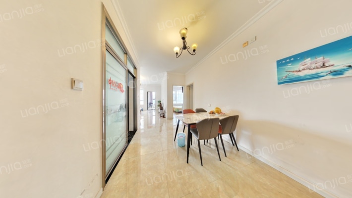 学府馨苑二手房实景图