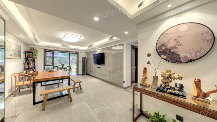 美的罗兰翡丽二手房实景图