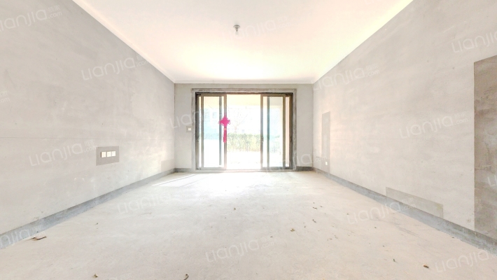 雅居乐天域花园二手房实景图