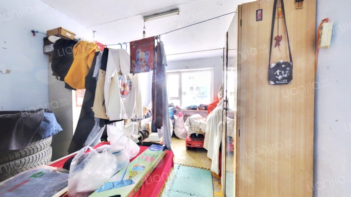 中国石油D4小区二手房实景图