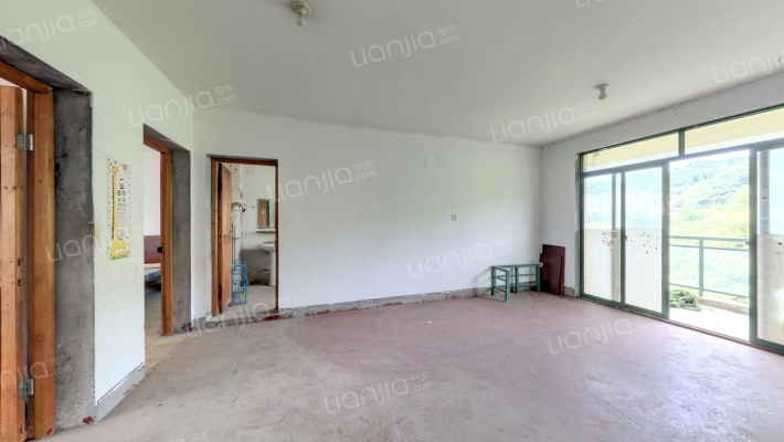 江南之星二手房实景图