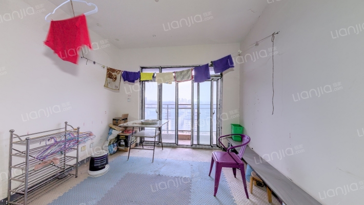 新悦佳苑二手房实景图